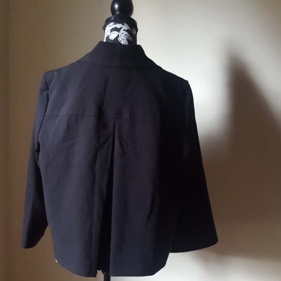 💙George Black Cropped Cape Jacket with Sleeves - Picture 2 of 5